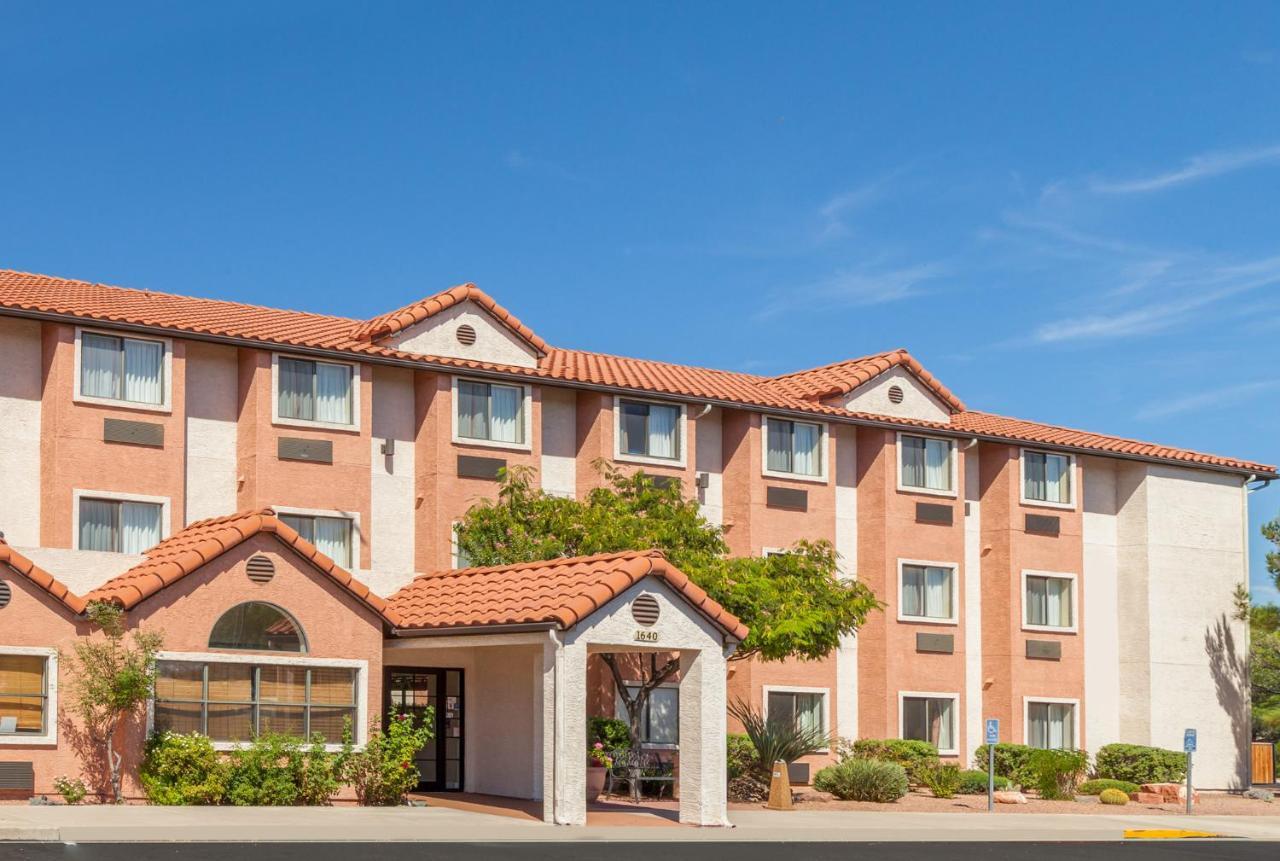 Days Inn By Wyndham Camp Verde Arizona Exterior photo